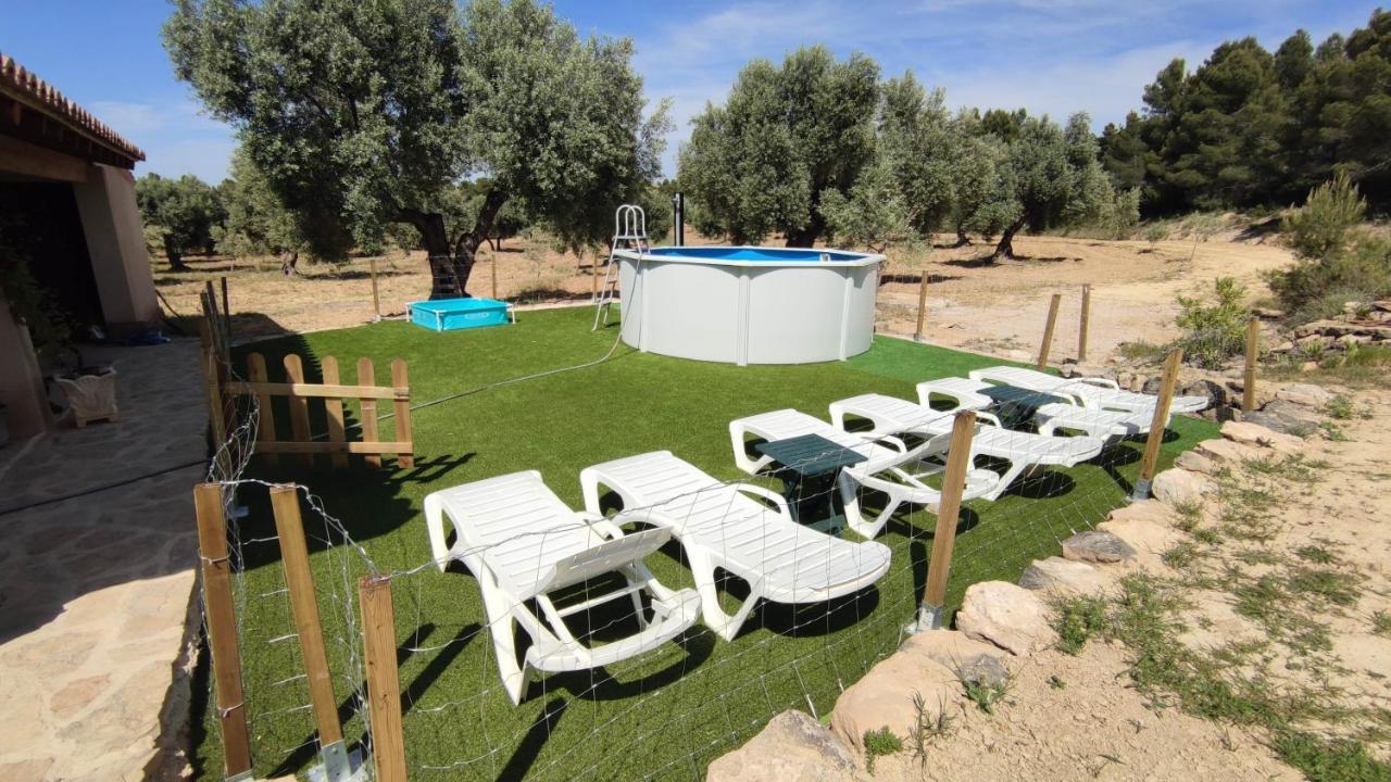 Mas Del Olivar La Portellada Buitenkant foto